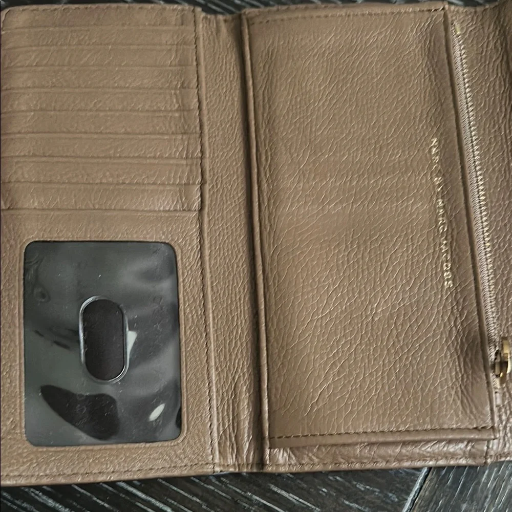 Marc by Marc Jacobs Brown Leather Wallet - Picture 5 of 5